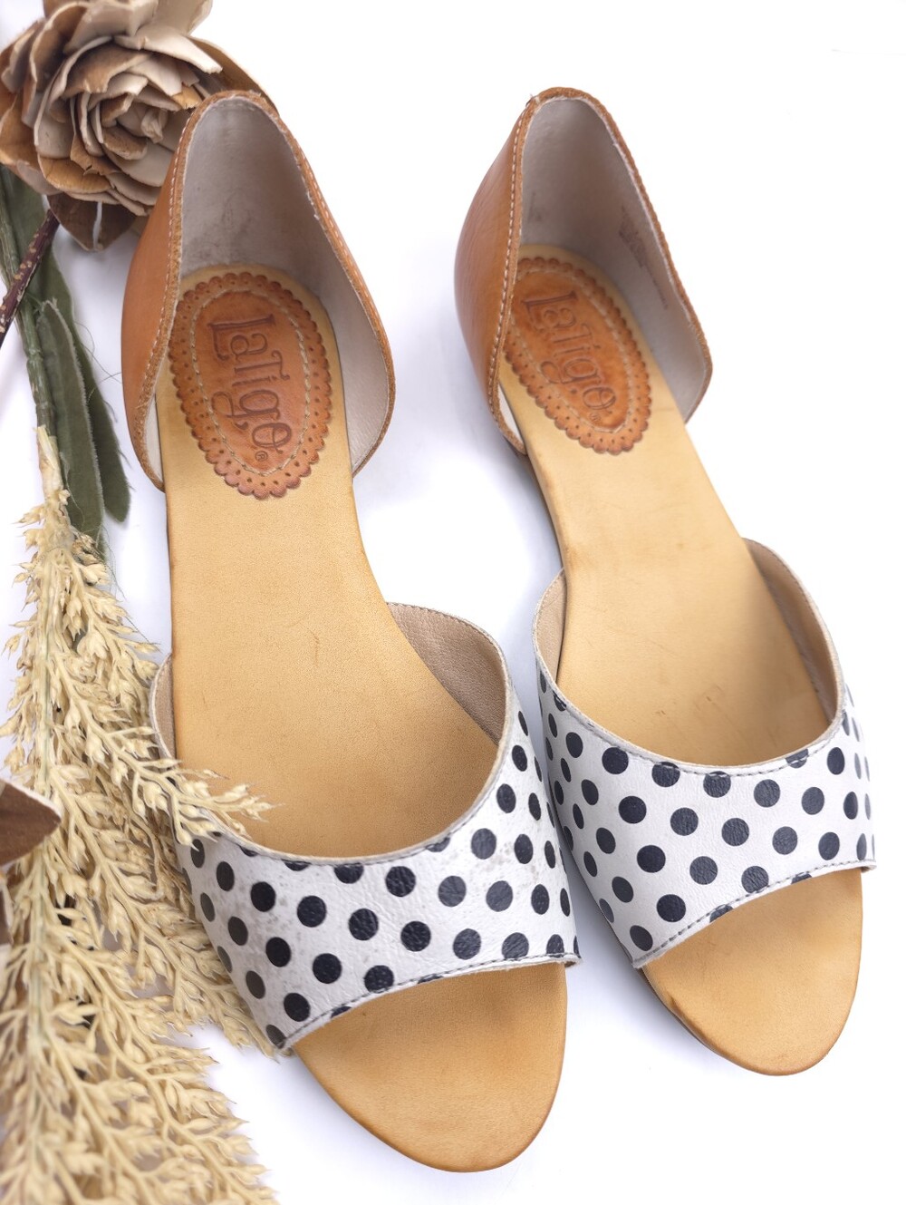 Latigo Polka Dot Two-Tone Open Toe Sandals in Tan and Black Sz 7½